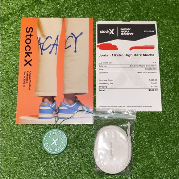 Nike Jordan 1 Retro High Dark Mocha(USED) - Picture 6 of 12